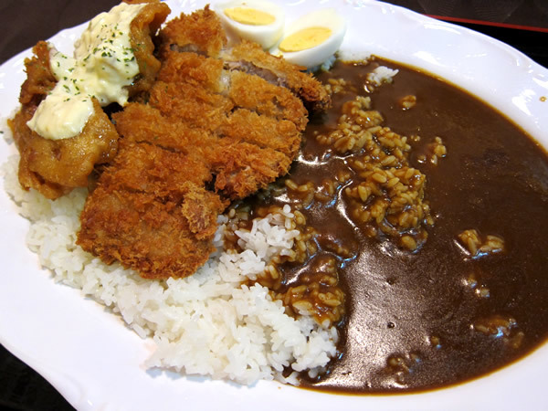 最強カレーの大盛り