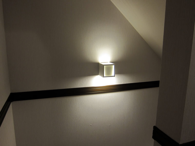 人感センサで自動点灯する照明は、どこまでやるべきか、必要か不要なのか